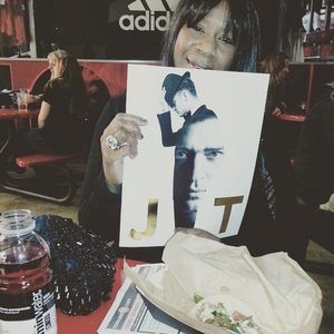 Meet your Posher, Teresa